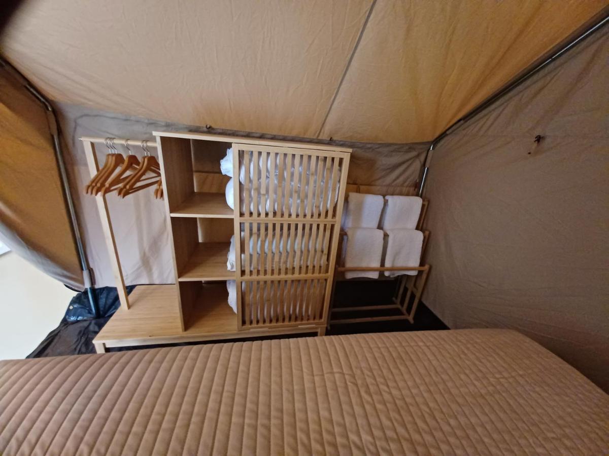 75M2 Indoor Glamping Scheveningen Haia Exterior foto